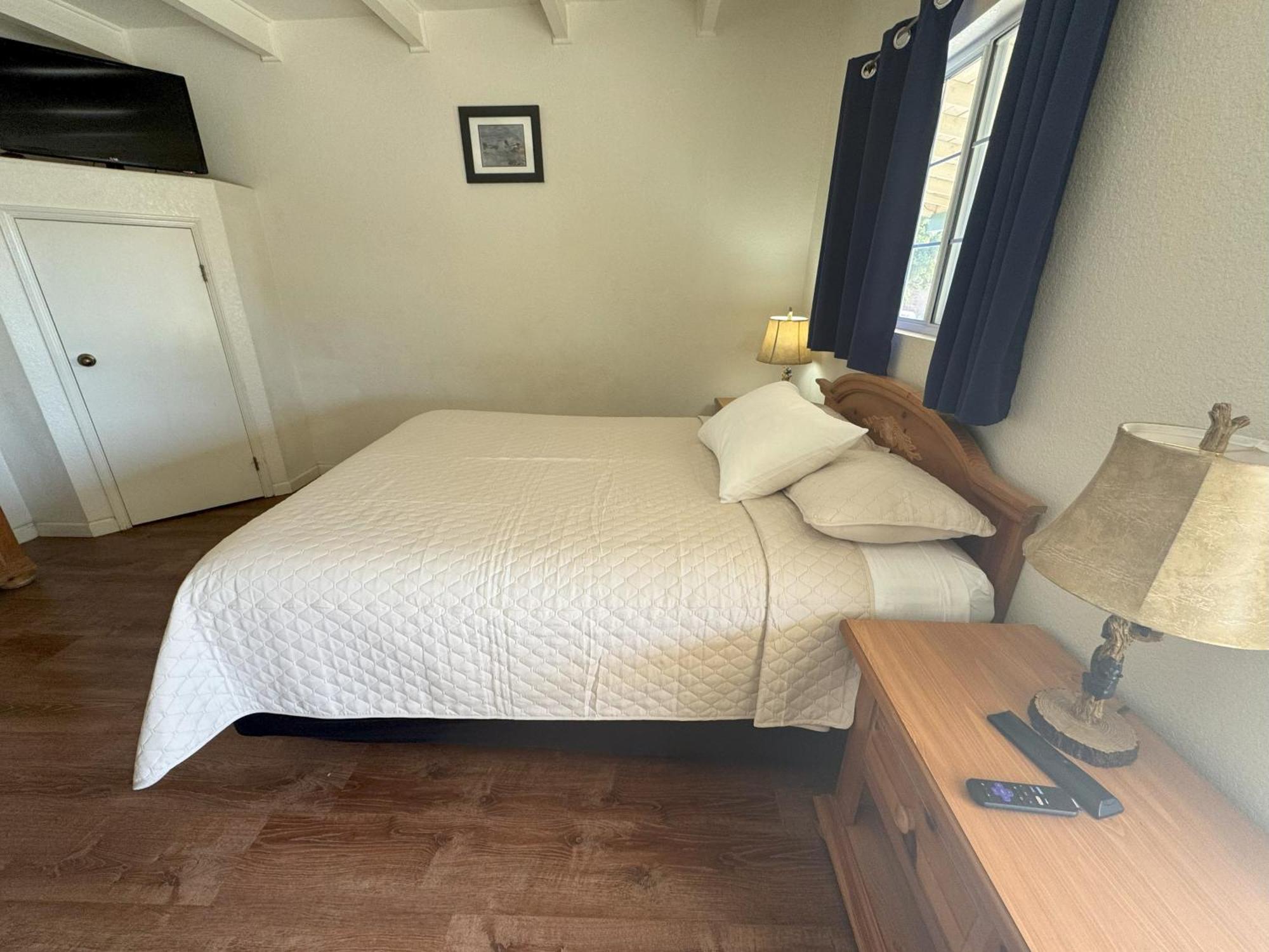Barewood Inn & Suites Wofford Heights Esterno foto
